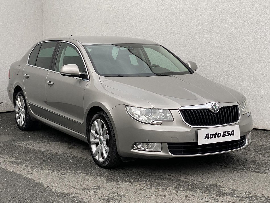 Škoda Superb II 2.0 TDi Elegance