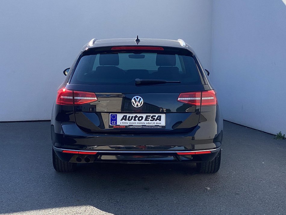 Volkswagen Passat 2.0 TDi Highline