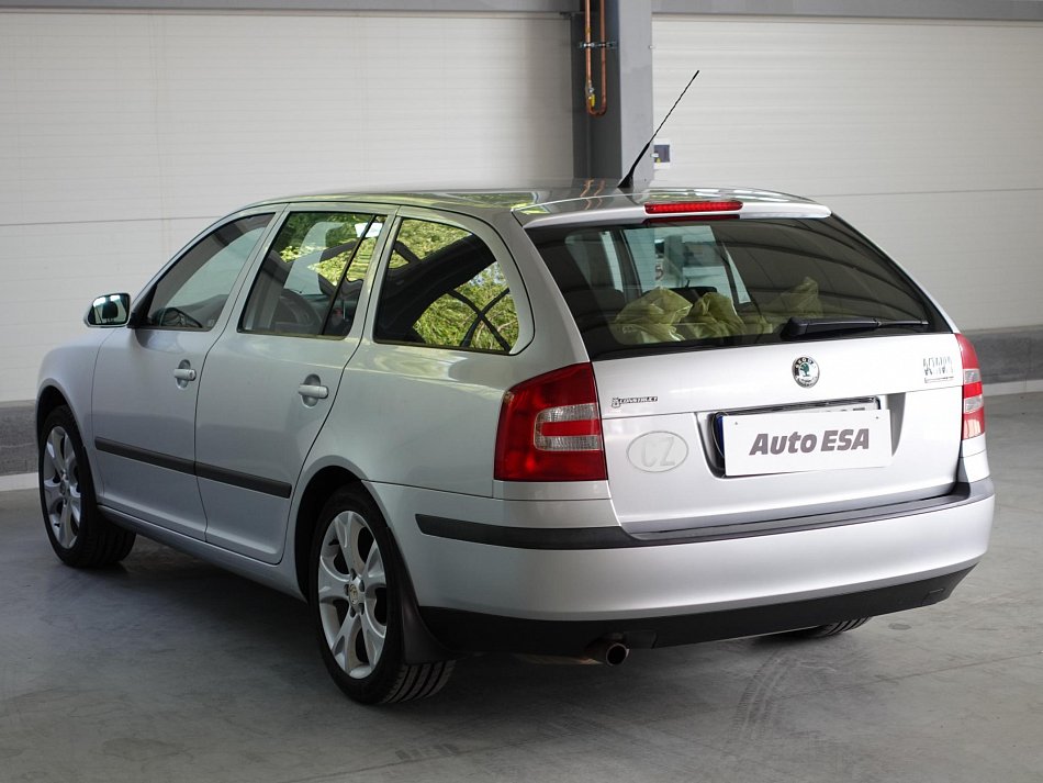 Škoda Octavia II 1.6i 