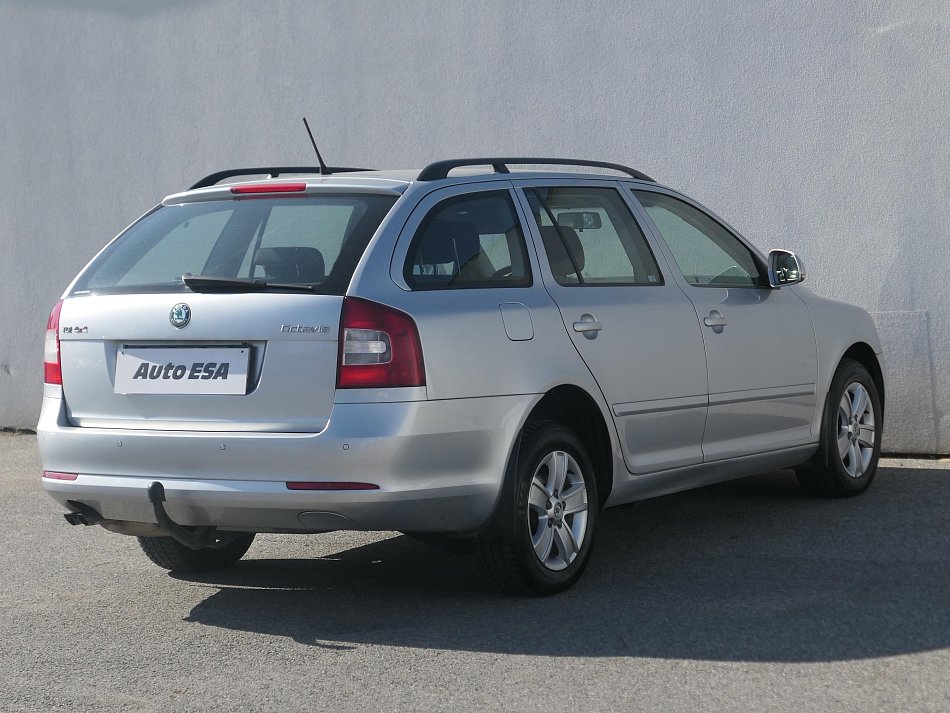 Škoda Octavia II 1.6 TDi Elegance 4x4