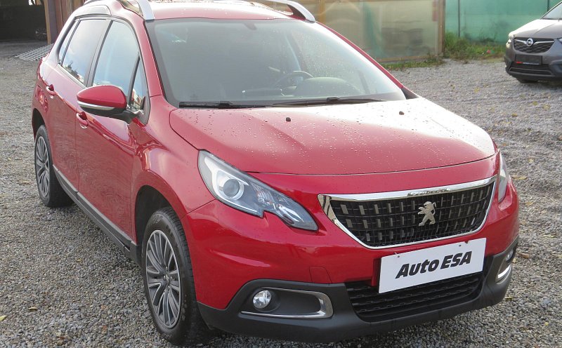 Peugeot 2008 1.2 VTi 