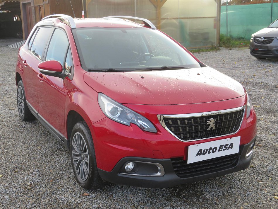 Peugeot 2008 1.2 VTi 