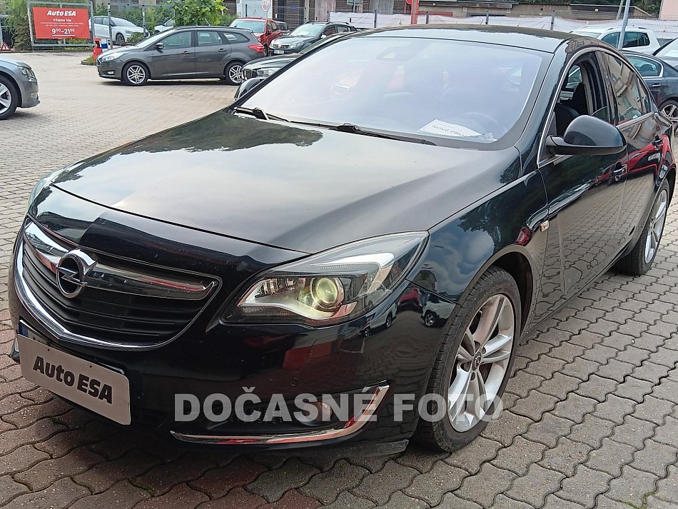 Opel Insignia 2.0 CDTi 