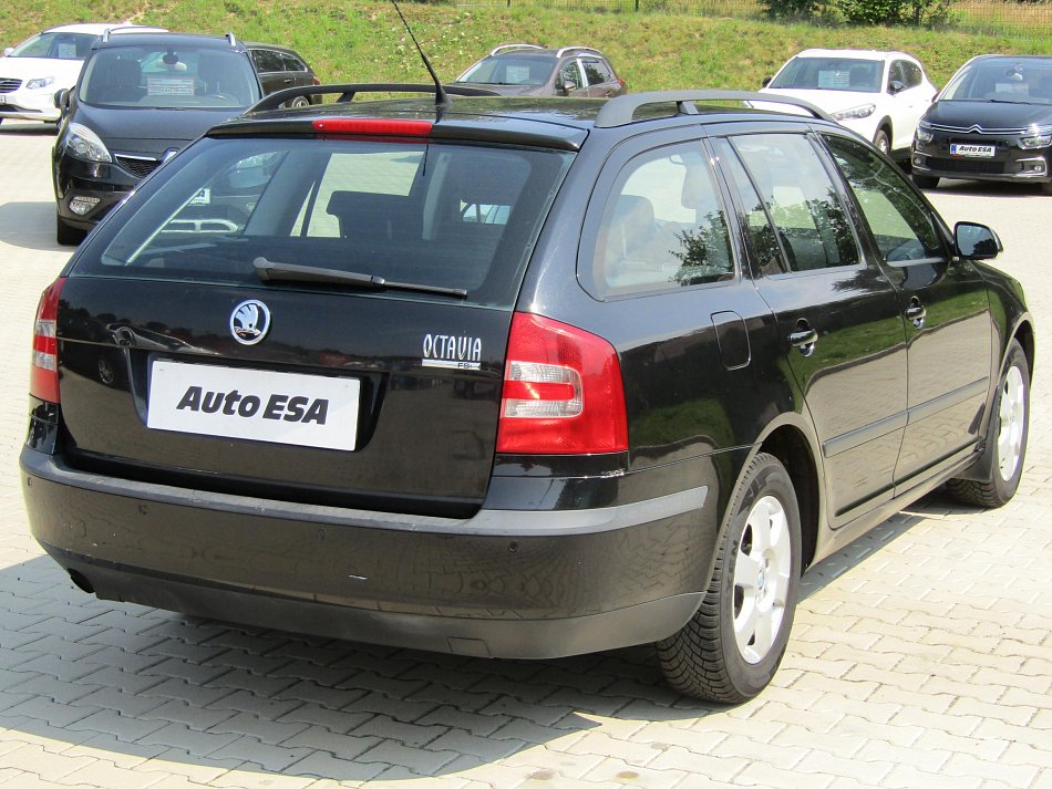 Škoda Octavia II 1.6 FSi 