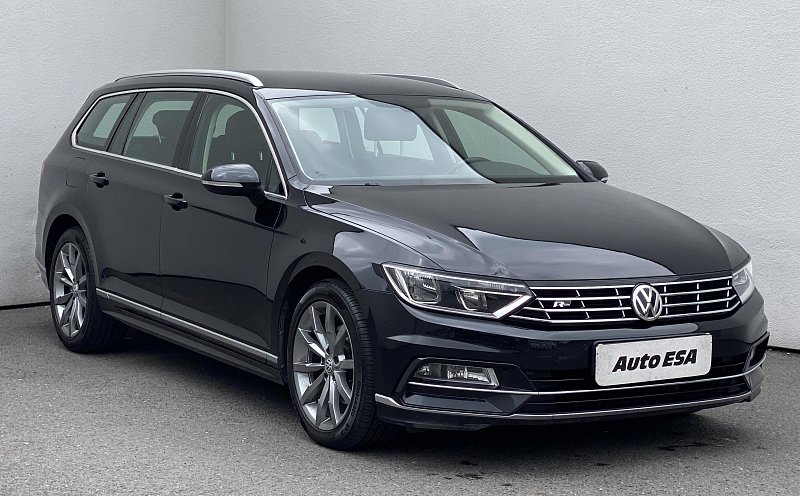 Volkswagen Passat 2.0 TDi Highline R-Line