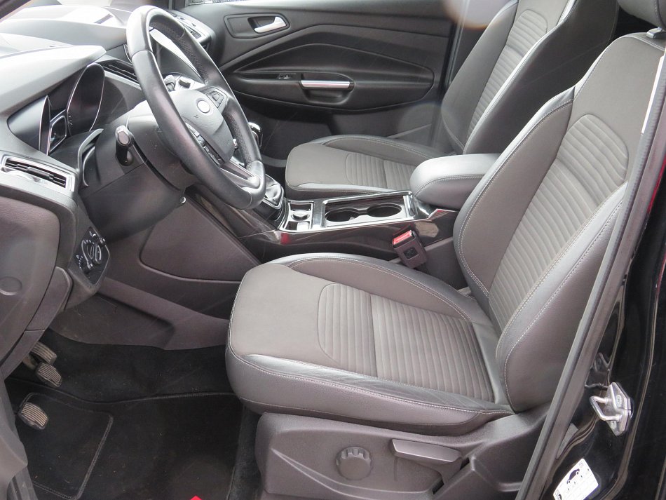 Ford Kuga 1.5EB 