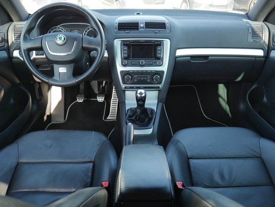 Škoda Octavia II 2.0 TDi RS